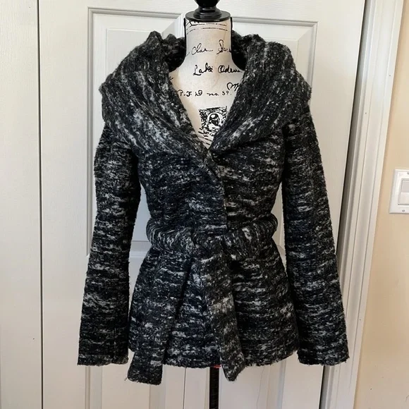 ZARA Wool & Mohair shawl collar jacket Sz Medium $149 - Picture 2 of 11